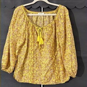 Yellow blouse top with pink light flowers details